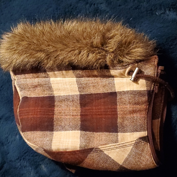 Vintage Triple Five Soul Vest Wool with faux fur removable hood. - Picture 14 of 17